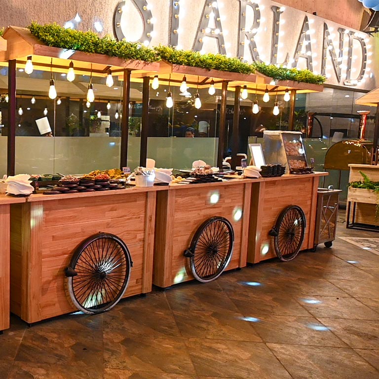 Weddings & Celebrations at Starland Banquets